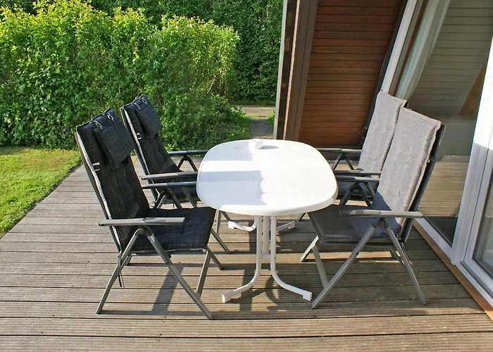 Zeltdachhaus Mit W_lan _ Parkplatz Σπίτι διακοπών Damp